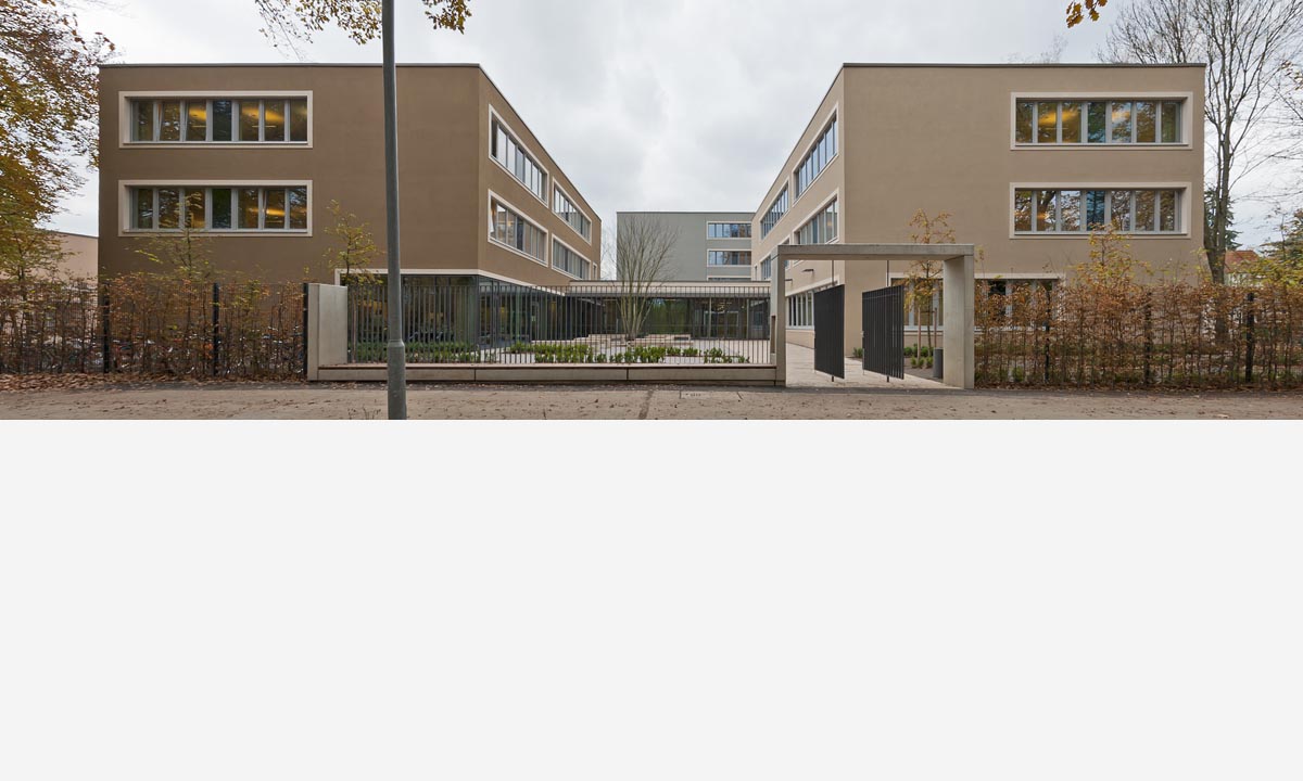 a-This Panorama 01a.jpg